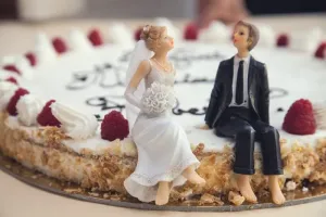 Figurki na tort weselny - wyjątkowe detale twojego święta!